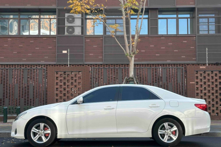 丰田 锐志 2013款 2.5V 菁锐版车身外观6005