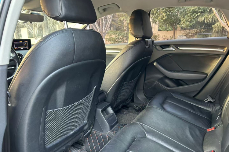 奥迪A3 2016款 Limousine 35 TFSI 进取型中控内饰7009