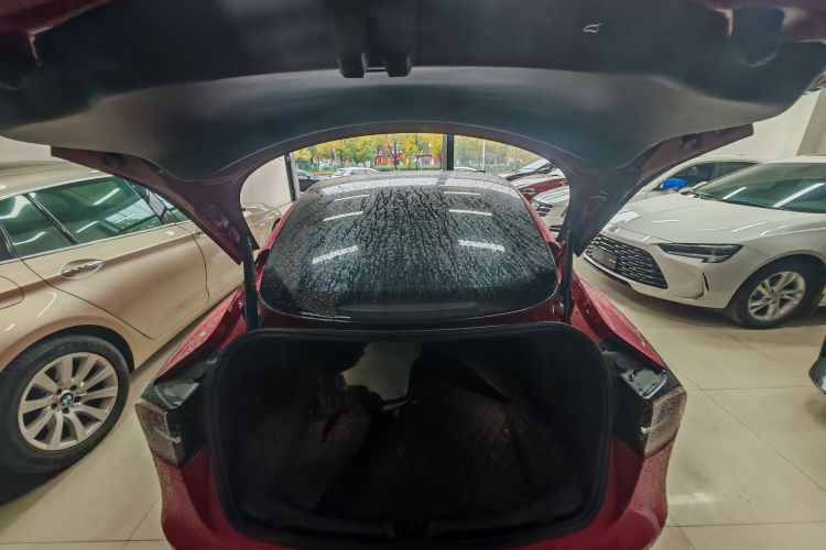 特斯拉 Model 3 2021款 标准续航后驱升级版 3D6局部细节23