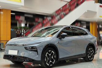 小鹏G7 2025款 702 超长续航 Max