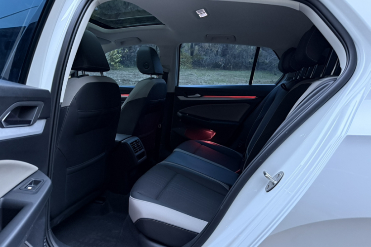 大众 高尔夫 2021款 280TSI DSG 30周年纪念版中控内饰7007