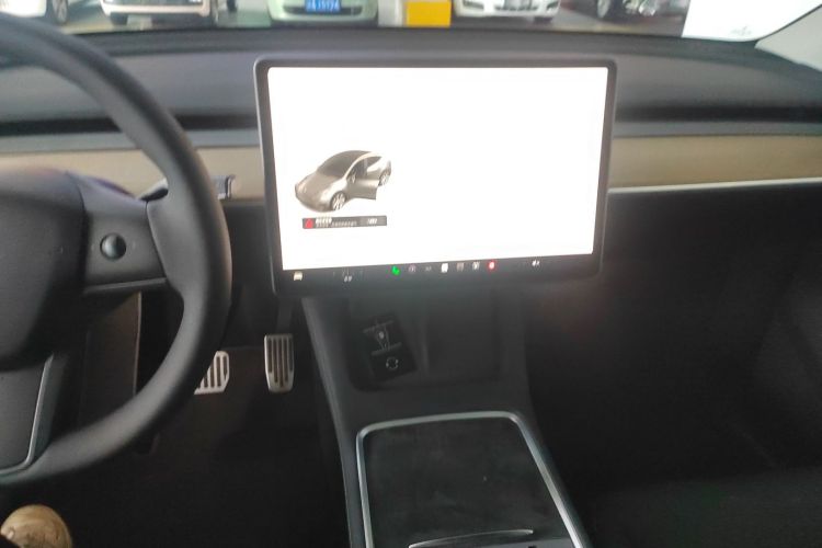 特斯拉 Model Y 2022款 改款 后轮驱动版局部细节16