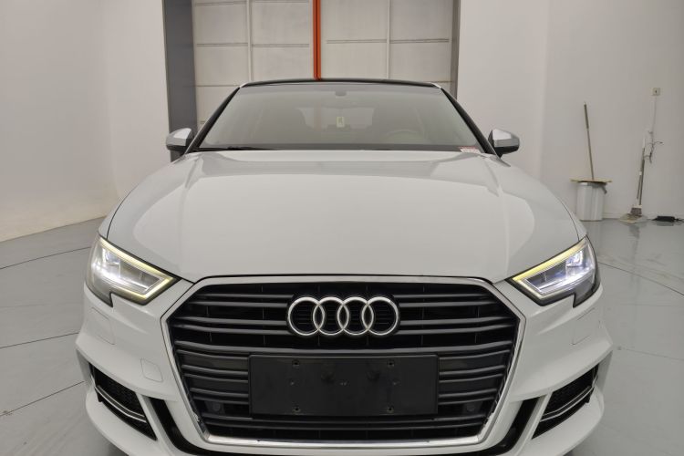 奥迪A3 2017款 Limousine 40 TFSI 运动型车身外观6001