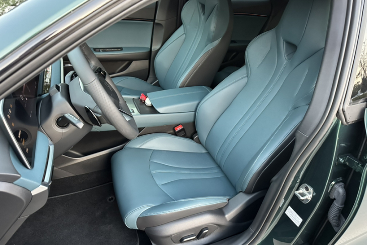 名爵 MG7 2023款 2.0T 自动猎美奢享版局部细节19