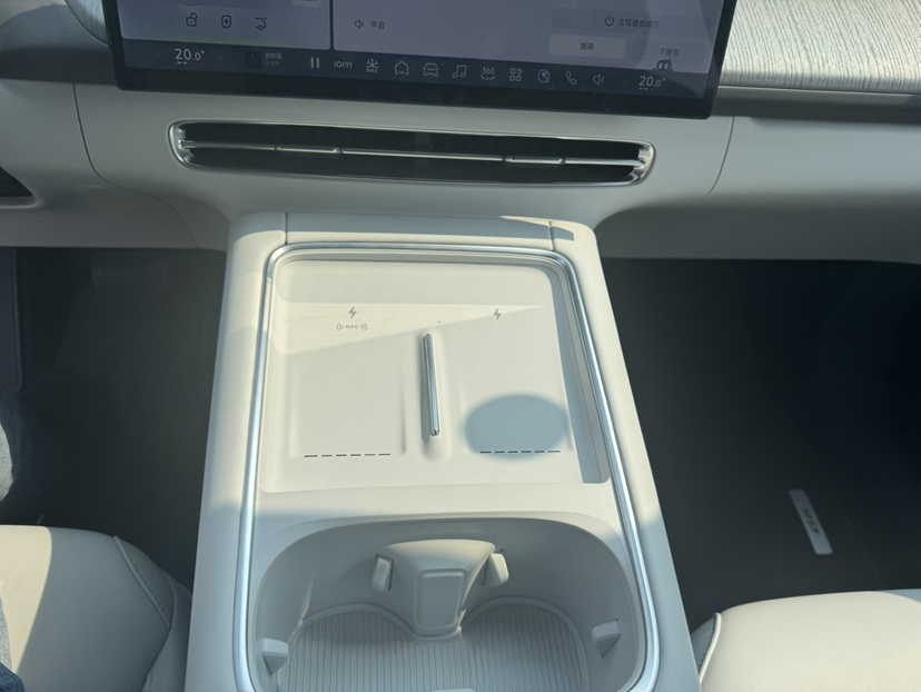 小鹏G6 2025款 625 长续航 Max 旗舰版