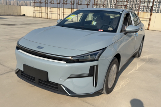 吉利银河 银河L6 2025款 EM-i 60km 探索版