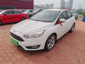 福特 福克斯 2017款 两厢 1.6L 自动舒适型智行版