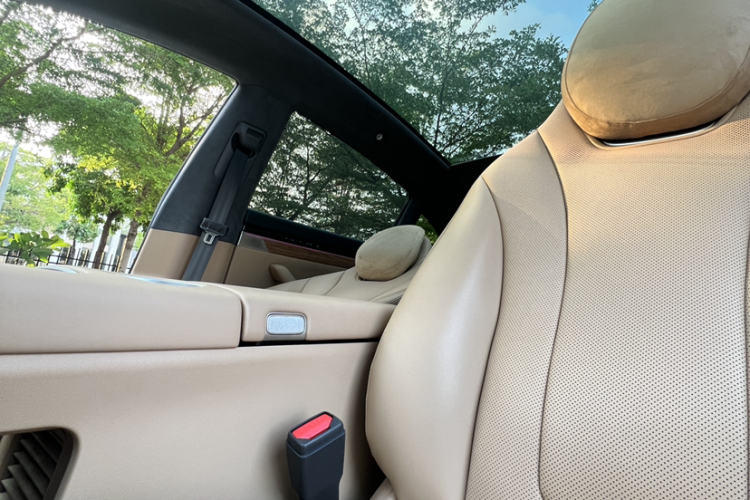 鸿蒙智行 智界R7 2024款 纯电 736km UItra中控内饰7015