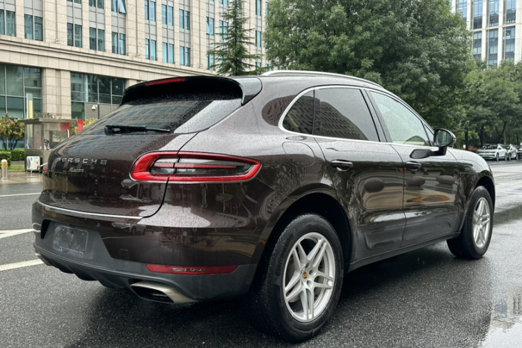 保时捷 2017款  Macan 2.0T车身外观6004