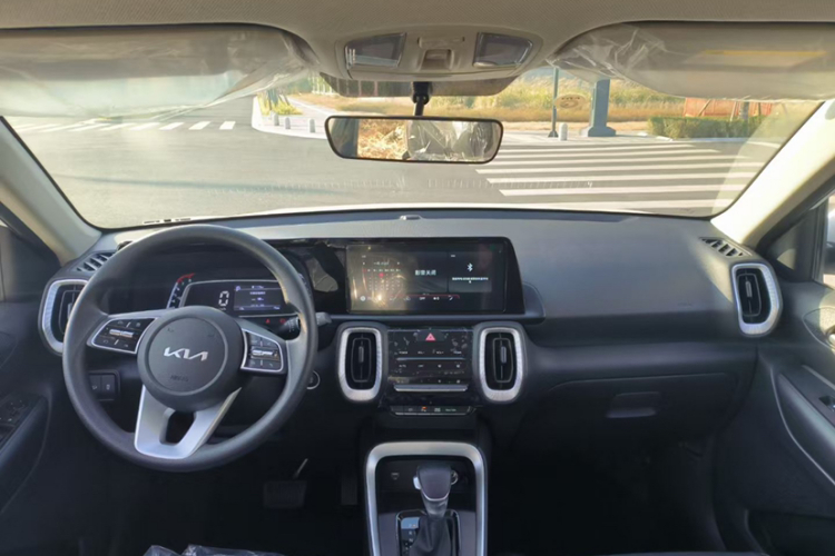 起亚 索奈 2024款 1.5L 舒适版中控内饰7001