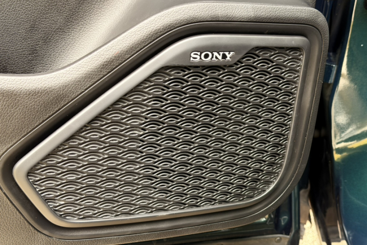 奇瑞 瑞虎8 PRO 2024款 冠军版 290T 两驱闪耀版 5座中控内饰7007