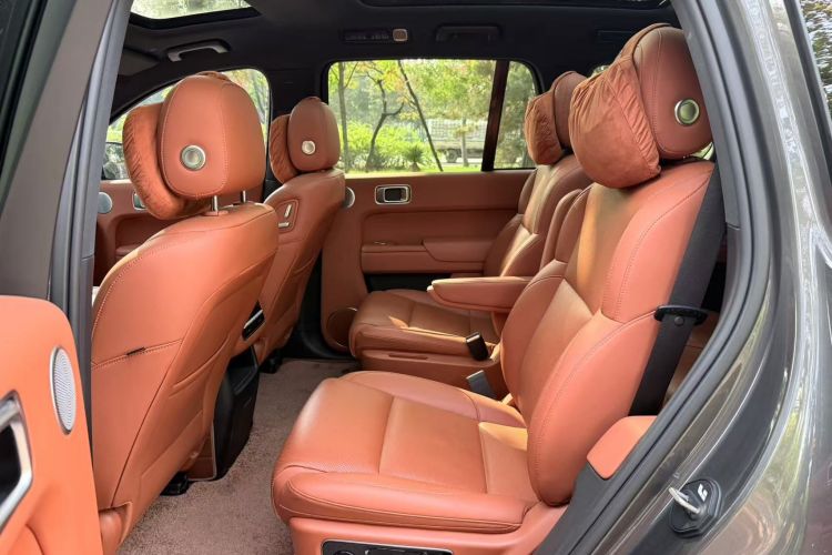 理想汽车 理想L8 2023款 Pro中控内饰7002