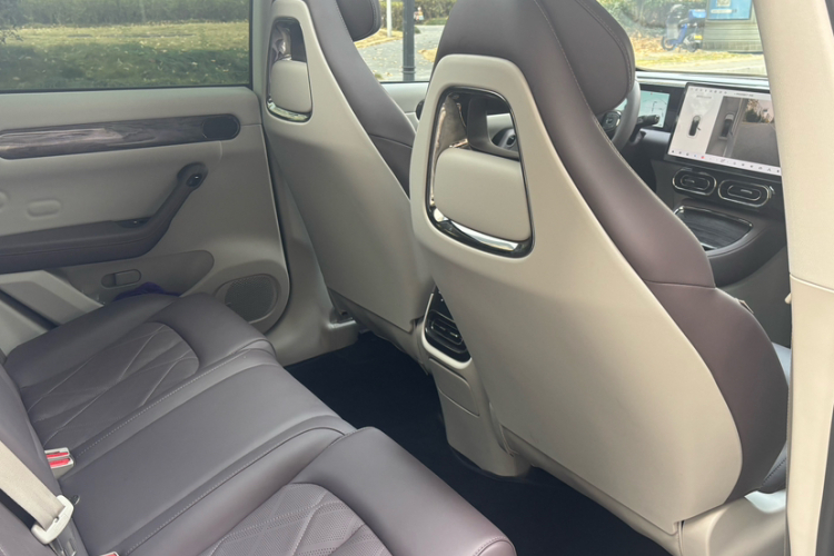 零跑汽车 零跑C11 2024款 增程 300尊享版中控内饰7006