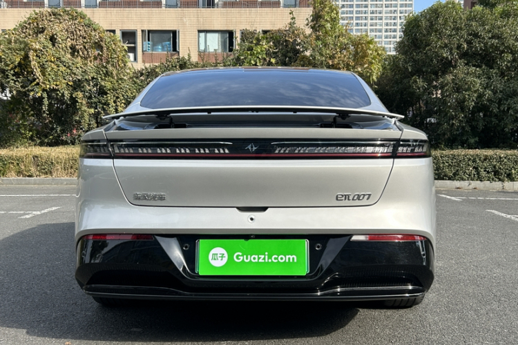 东风奕派 eπ007 2025款 纯电 565四驱Max领航版车身外观6005