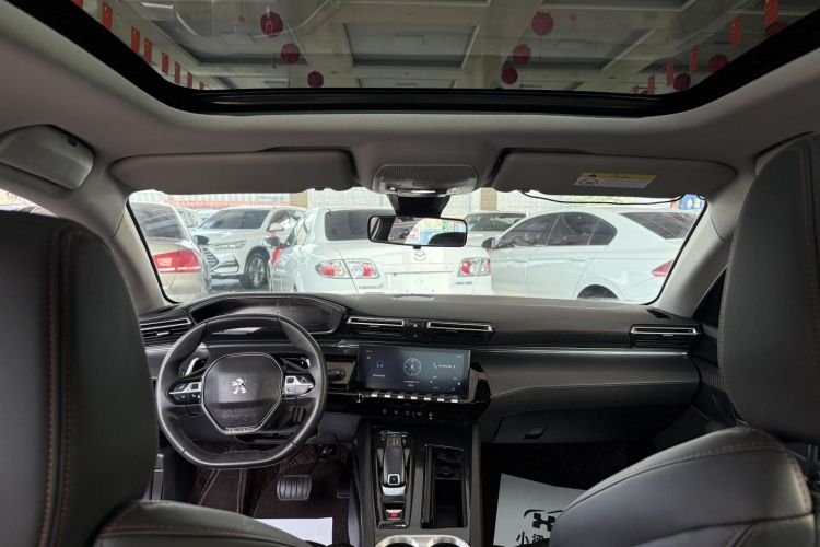 标致508 2022款 508L 400THP PureTech 驾控版中控内饰7003