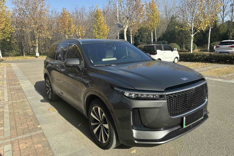 理想汽车 理想ONE 2020款 增程6座版车身外观6009