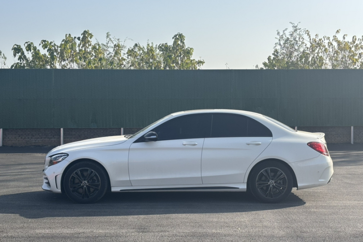 奔驰C级 2020款 C 260 运动版车身外观6004