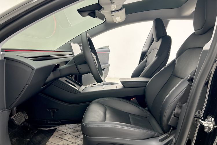 特斯拉 Model 3 2023款 后轮驱动版局部细节19