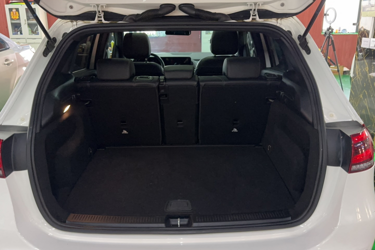 奔驰B级 2020款 B 200 动感型局部细节23