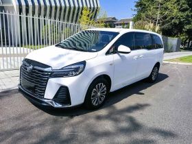 别克GL8 2023款 陆上公务舱 舒适型