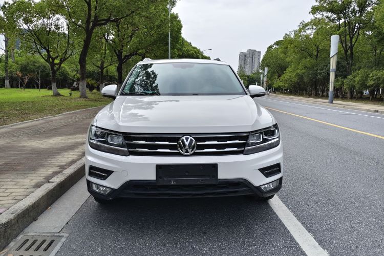 大众 途观L 2019款 330TSI 自动两驱全景舒适版 国VI车身外观6003