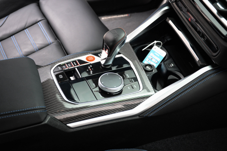 宝马M2 2023款 M2中控内饰7001