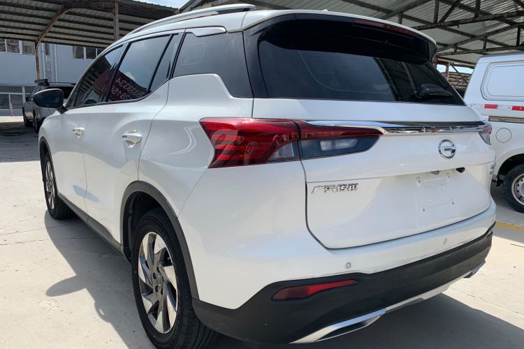 广汽传祺 传祺GS4 2020款 270T 自动舒适版车身外观6003