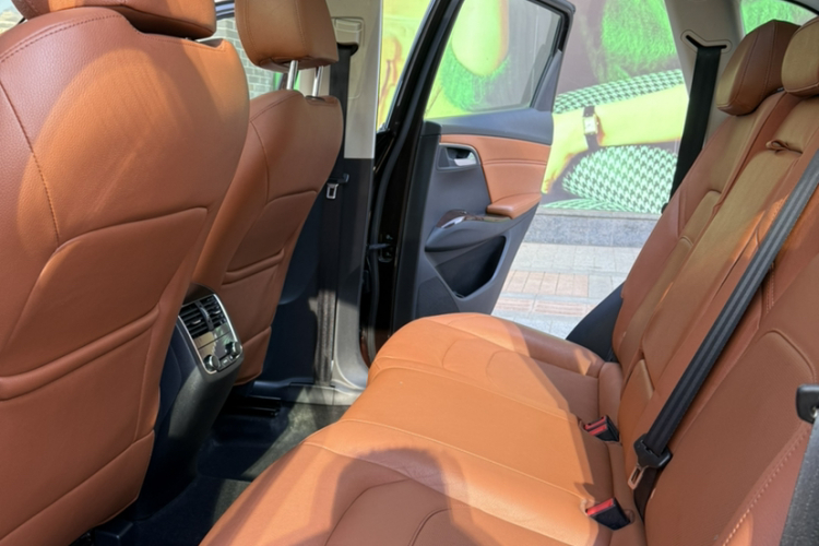 宝沃BX7 2016款 28T 两驱豪华版 5座中控内饰7004