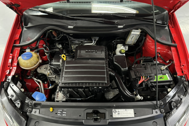 大众 Polo 2016款 1.6L 自动舒适型中控内饰7006