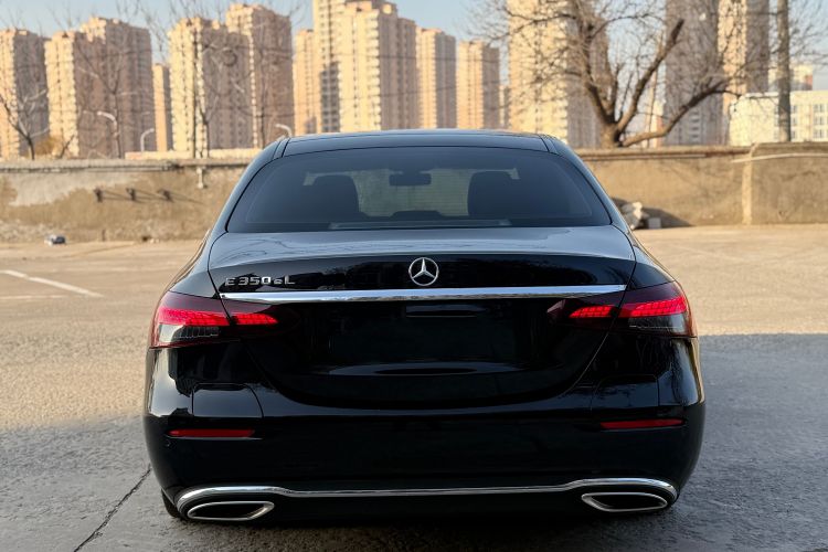 奔驰E级新能源 2022款 改款 E 350 e L 插电式混合动力轿车车身外观6004