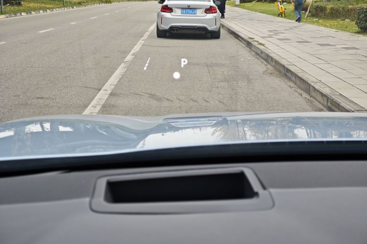 鸿蒙智行 问界M5 2022款 纯电四驱性能版中控内饰7008