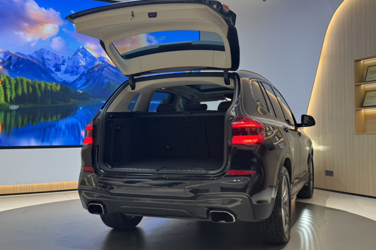 宝马X3 2019款 xDrive25i M运动套装车身外观6011