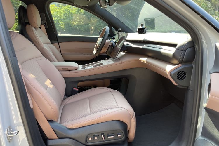 蔚来ES6 2023款 75kWh局部细节41