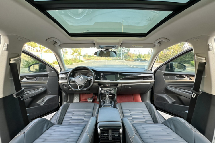 大众 帕萨特 2019款 330TSI 精英版 国VI中控内饰7005