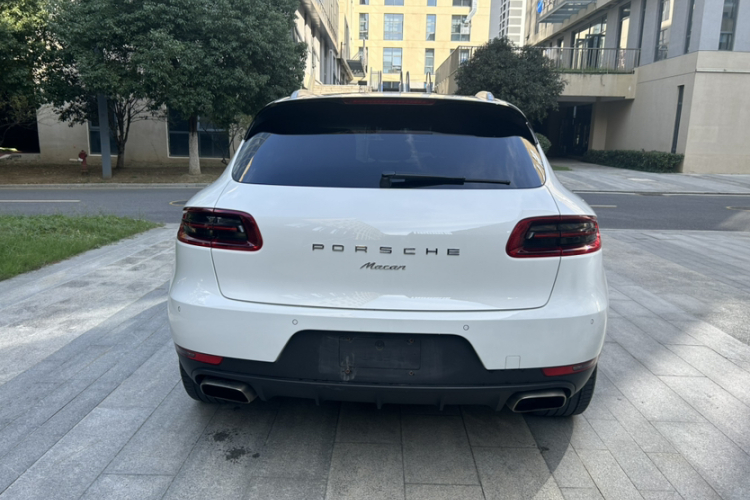 保时捷 2014款 Macan 2.0T车身外观6003