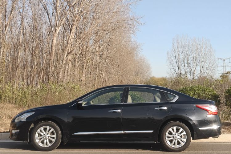 日产 天籁 2013款 2.5L XL领先版车身外观6005