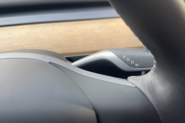 特斯拉 Model Y 2021款 标准续航后驱版局部细节18