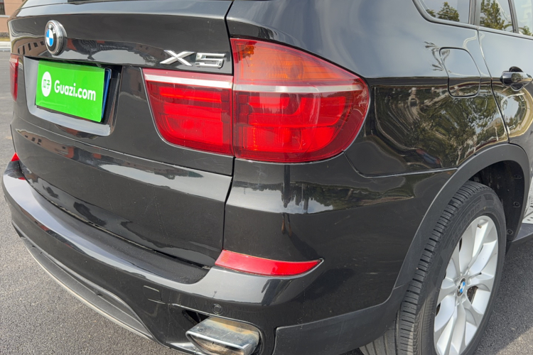 宝马X5(进口) 2011款 xDrive35i 领先型局部细节9004