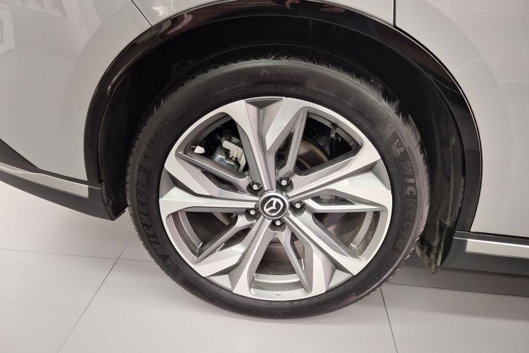 马自达EZ-6 2024款 增程200智尊版车身外观6006