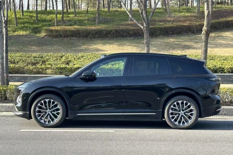 蔚来ES6 2024款 75kWh车身外观6003