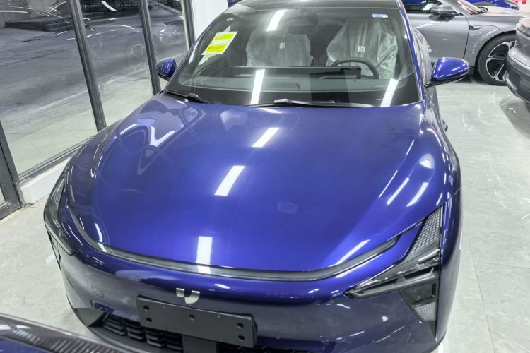 极越07 2024款 标准版车身外观6006