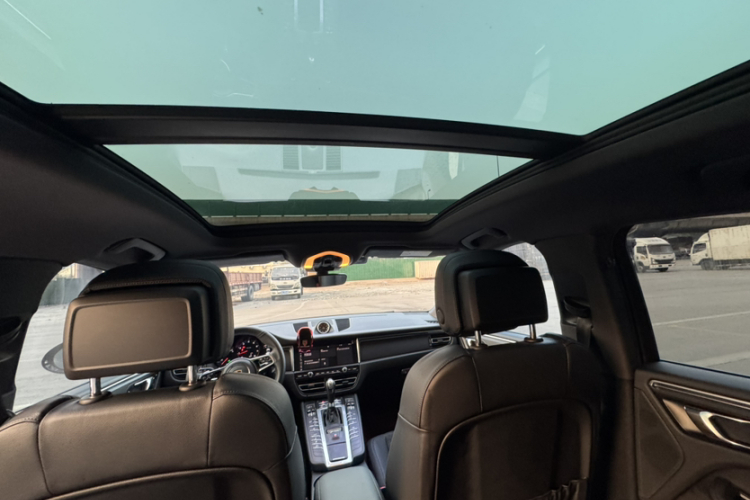 保时捷 2018款 Macan 2.0T中控内饰7001