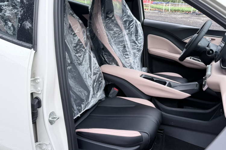 比亚迪 海鸥 2025款 305km 自由版中控内饰7008