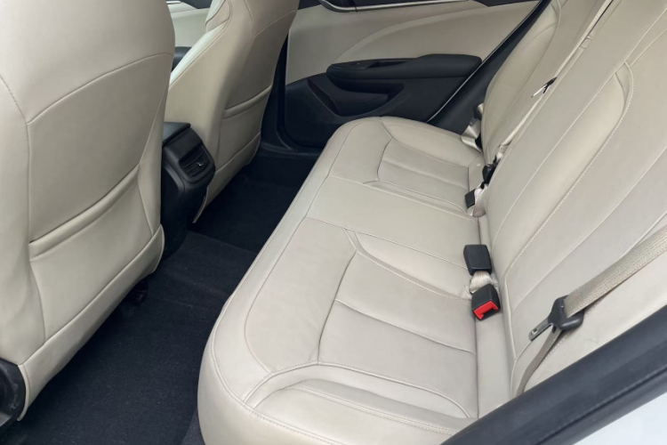 别克 英朗 2019款 15T 双离合互联精英型 国VI中控内饰7004