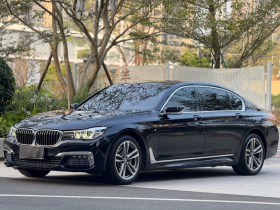 宝马7系 2018款 730Li 领先型 M运动套装