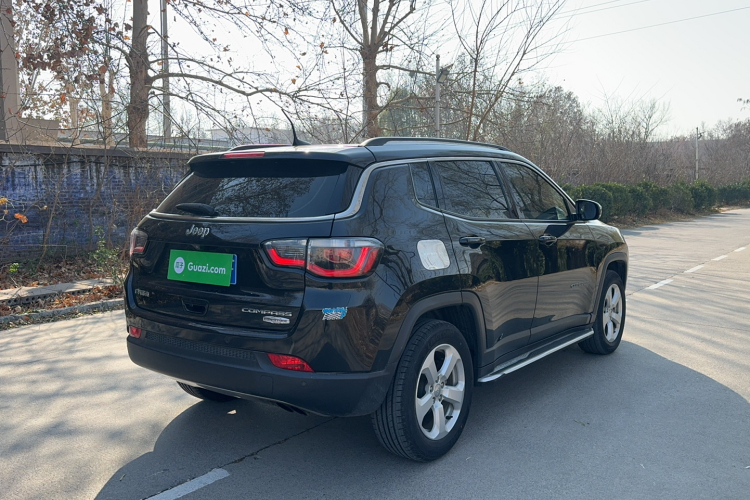 Jeep 指南者 2017款 200T 自动家享版车身外观6004