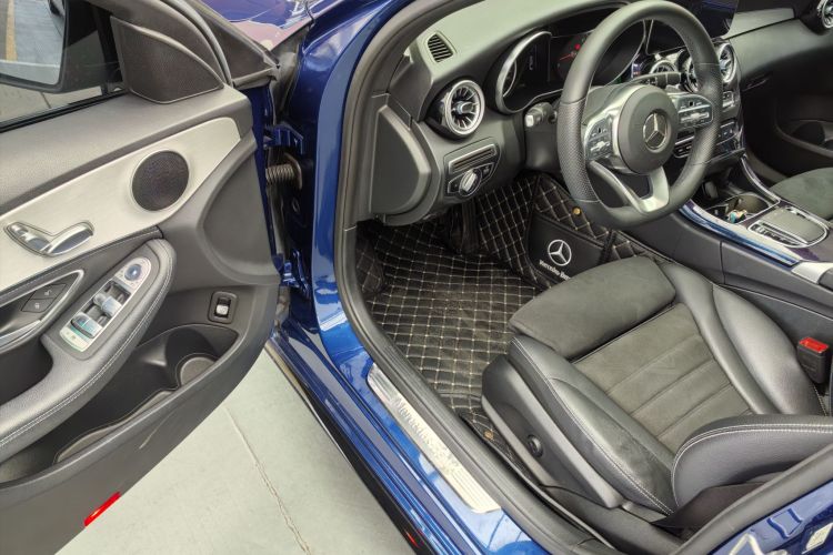 奔驰C级 2019款 C 260 运动版车身外观6009