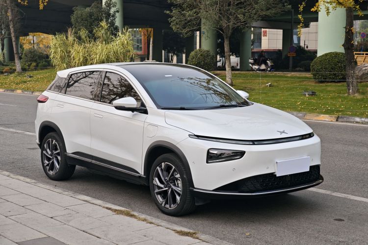 小鹏G3 2021款 G3i 520N车身外观6002