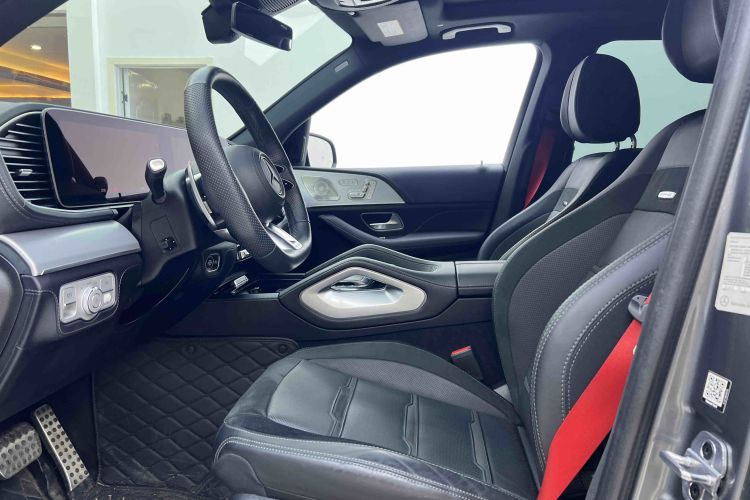 奔驰GLE AMG 2024款 AMG GLE 53 4MATIC+中控内饰7006