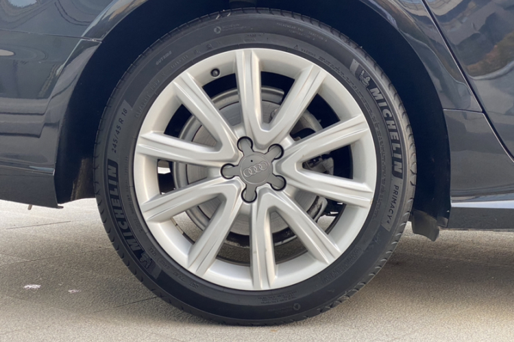 奥迪A6L 2018款 30周年年型 TFSI 进取型车身外观6008